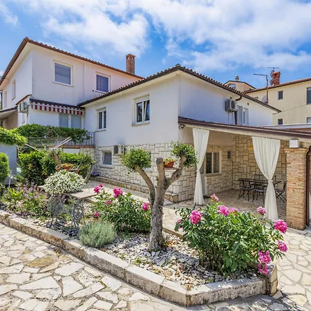 아파트 Nika-4 By Interhome *