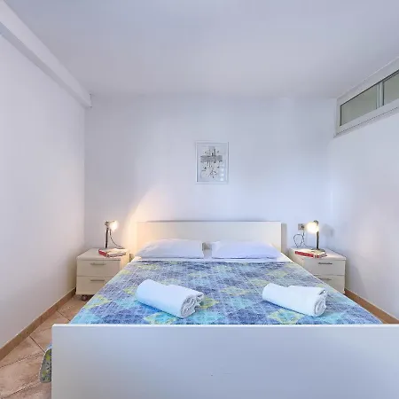 Nika-4 By Interhome * Umag