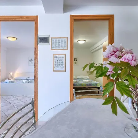 Nika-4 By Interhome Umag