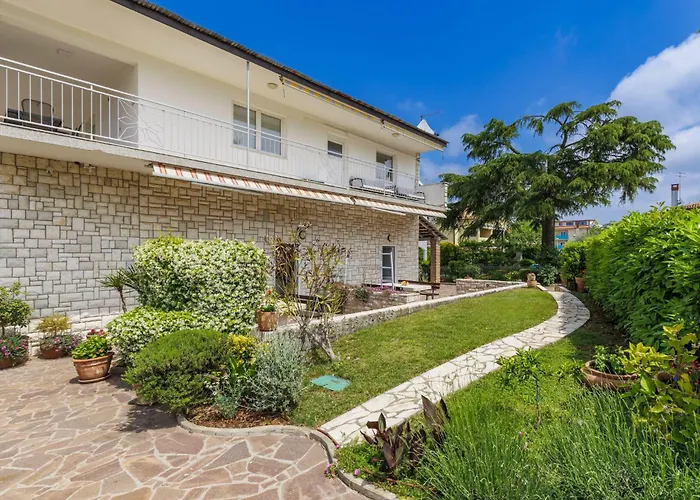 Apartamento Nika-4 By Interhome *