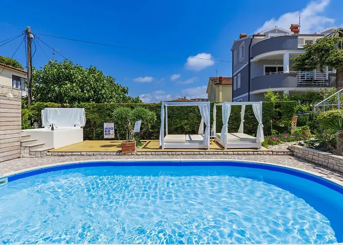 Nika-4 By Interhome * Umag