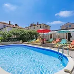 Nika-4 By Interhome * Umag
