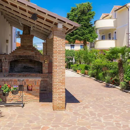 Nika-4 By Interhome Umag