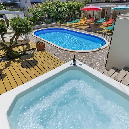 Appartamento Nika-4 By Interhome *