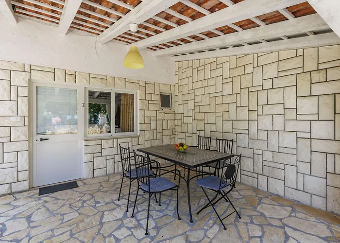 Appartement Nika-4 By Interhome